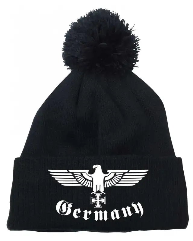 Bestickte Strickmütze "Frigg" (Germany, Adler)